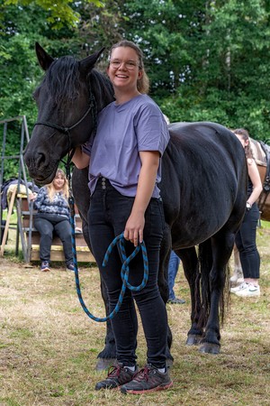 Anne-Marie Zondervanov